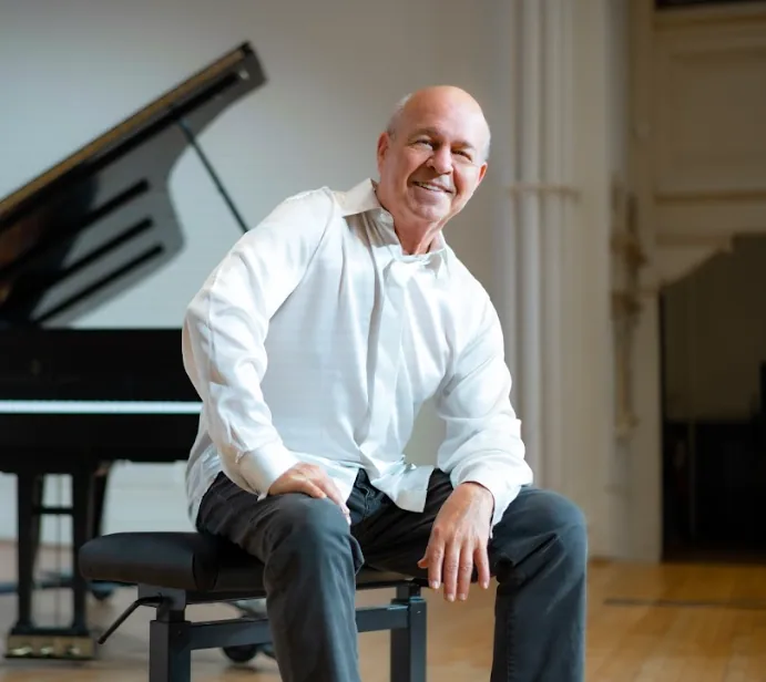 RECITALES DE GRANDES PIANISTAS: ENRIQUE GRAF